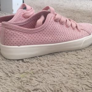 Universal Thread Pink Sneakers with Dots